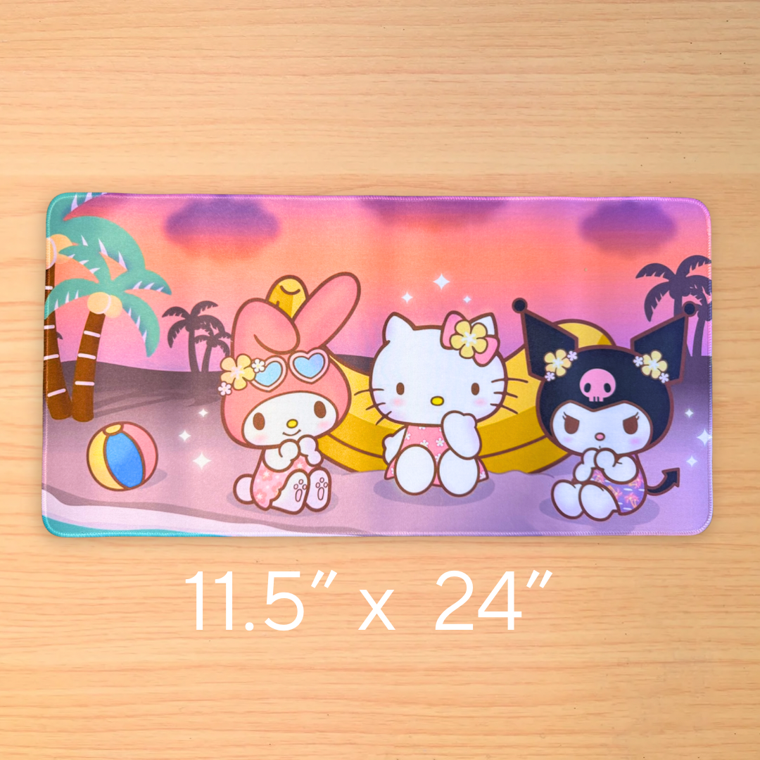Kitty at the Beach Desk Mat