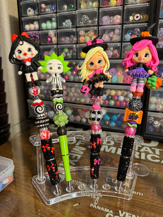 09 - Halloween Clay Doll Pen